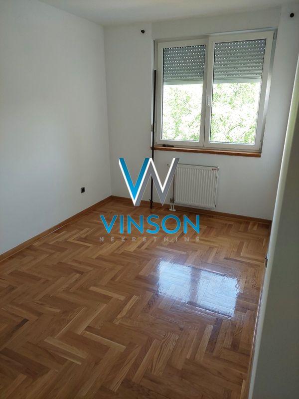 Novi Sad, Socijalno - Nenamešten dvoiposoban stan ID#9104117
