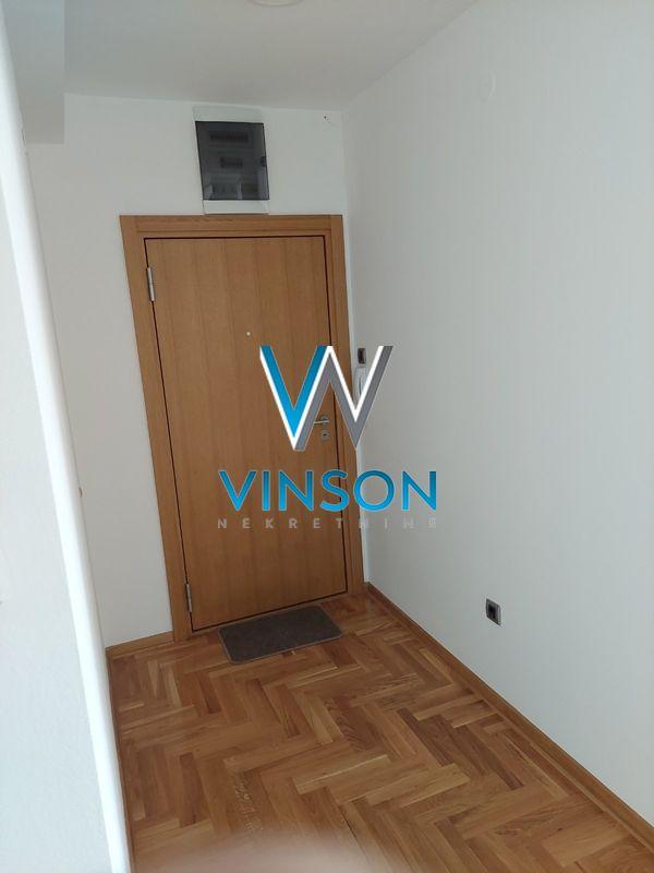 Novi Sad, Socijalno - Nenamešten dvoiposoban stan ID#9104117