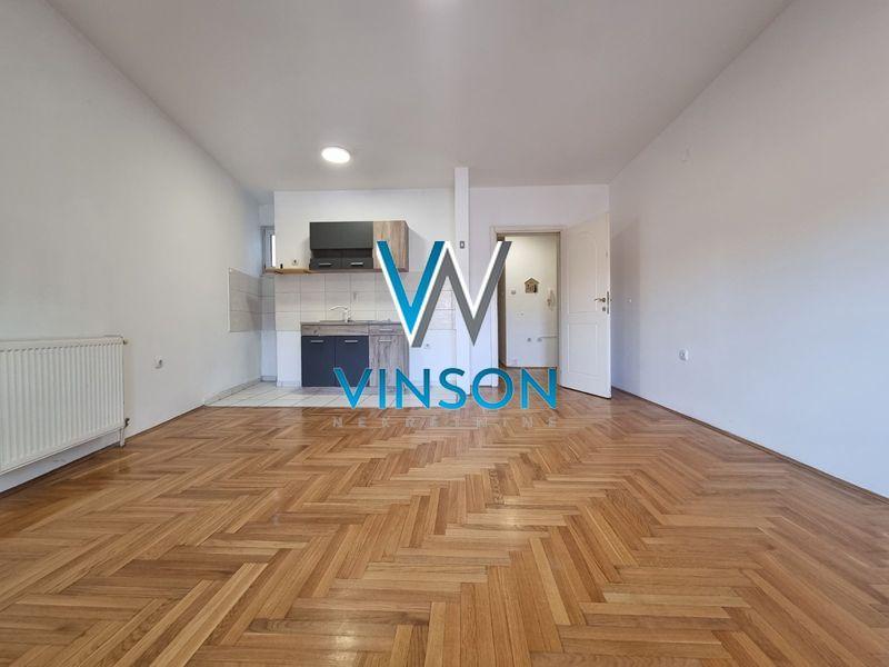 Novi Sad, Bulevar - Dvoiposoban stan + garaža ID#9104314