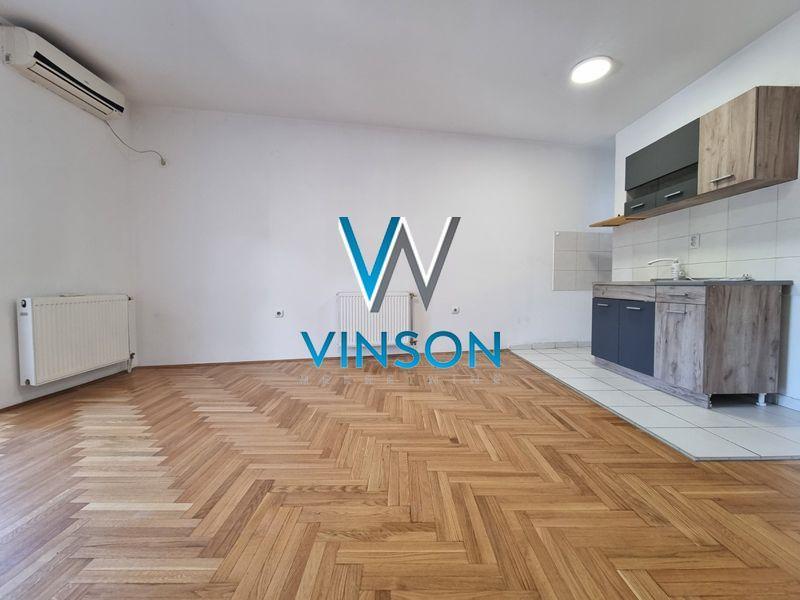 Novi Sad, Bulevar - Dvoiposoban stan + garaža ID#9104314