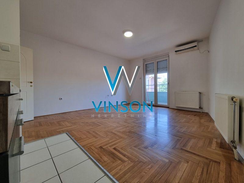 Novi Sad, Bulevar - Dvoiposoban stan + garaža ID#9104314
