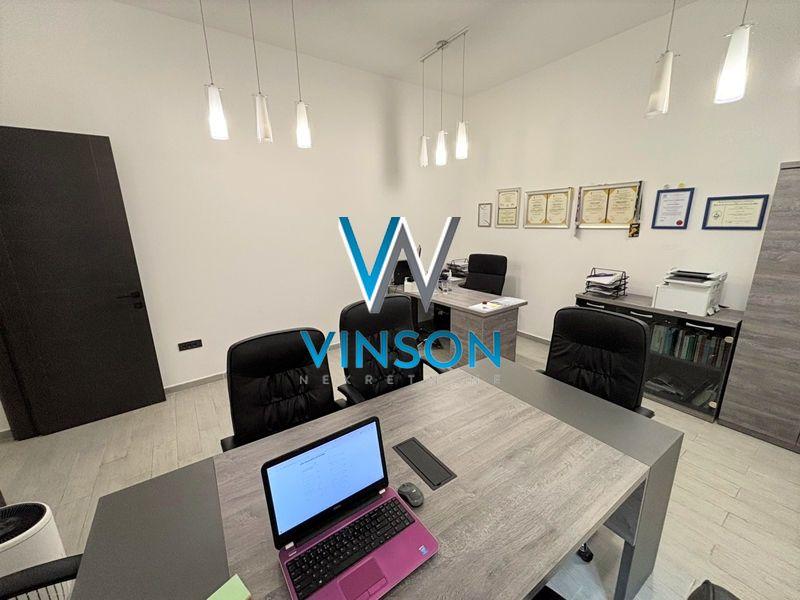 Novi Sad, Centar - Nenamešten, renoviran poslovni prostor ID#9104366
