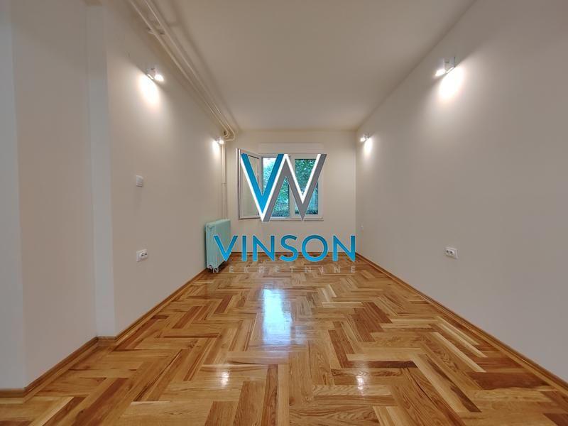 Novi Sad, Centar - Renoviran stan u svrhe poslovnog prostora ID#9104776