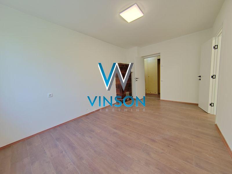 Novi Sad, Cara Dušana - Uknjižen dvosoban stan ID#1001000