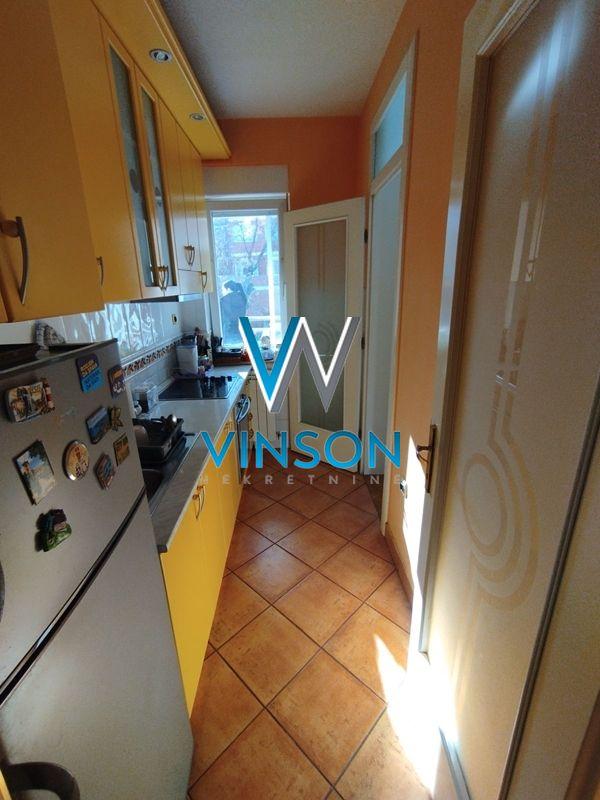 Novi Sad, Liman I - Uknjižen trosoban stan ID#1001022