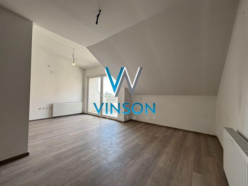 Novi Sad, Bulevar - Uknjižen dvoiposoban dupleks ID#1001038