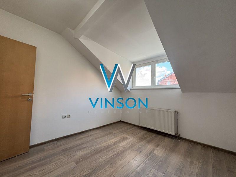 Novi Sad, Bulevar - Uknjižen dvoiposoban dupleks ID#1001038
