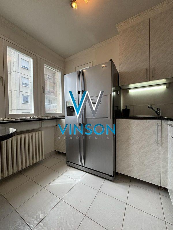 Novi Sad, Bulevar oslobođenja - Uknjižen dvosoban stan ID#1001195